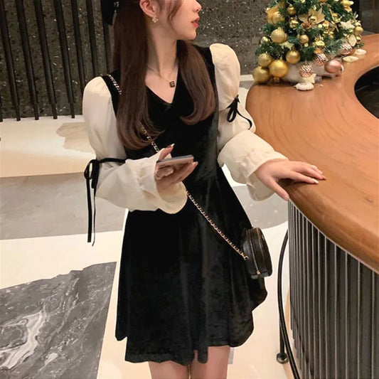 Vintage Mini Dress Lolita Women 2021 Autumn Lace Bow Velvet Evening Party Dress Female Y2k Casual Kawaii One Piece Dress Korean [LOL]