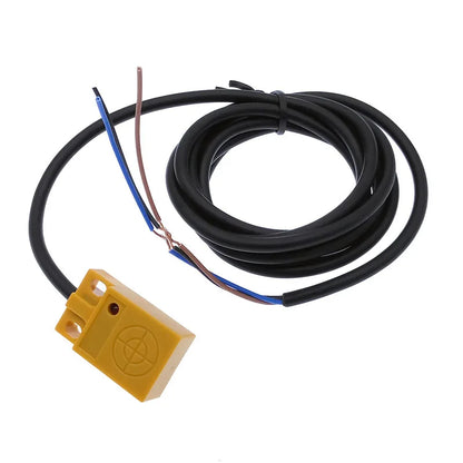 Inductive Proximity Switch 3-wire Sensor Switch 3mm/5mm NPN PNP NO NC Metal Detector TL-W3MB1 TL-W3MB2 TL-W5MC1 TL-W5MC2 [MTL]