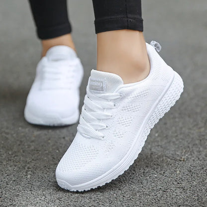 Women Casual Shoes Fashion Breathable Walking Mesh Flat Shoes Sneakers Women 2021 Gym Vulcanized Shoes White Female Footwear [SHO]