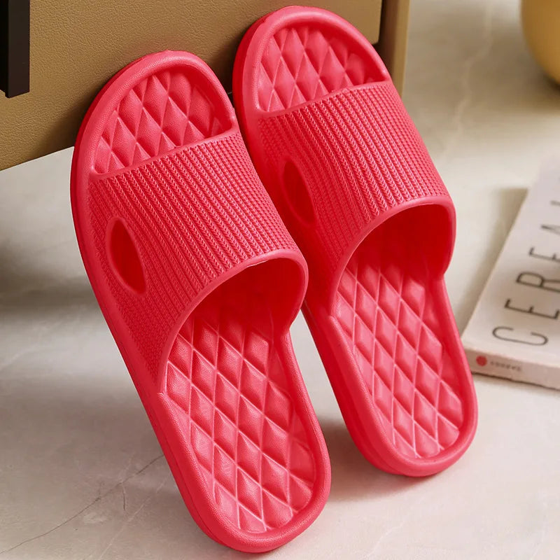 Soft Home Slippers Couple Summer Indoor Skid Proof Bathroom Slippers Sandals Hotel Solid Color Men Women Flip Flops Flat Shoes [SHO]