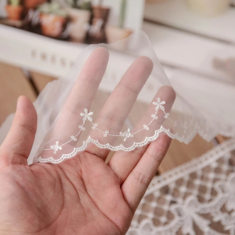 Lolita Lace Ribbon White 2yards Sewing Accessories 3D Butterfly Embroidery Fringe Trimmings For Dress Home Decorative DIY Crafts [LOL]