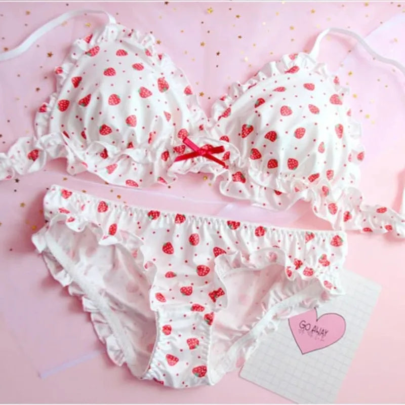 Strawberry / Print Japanese Milk Silk Bra & Panties Set Wirefree Soft Underwear Intimates Set Kawaii Lolita Bra and Panty Set [LOL]