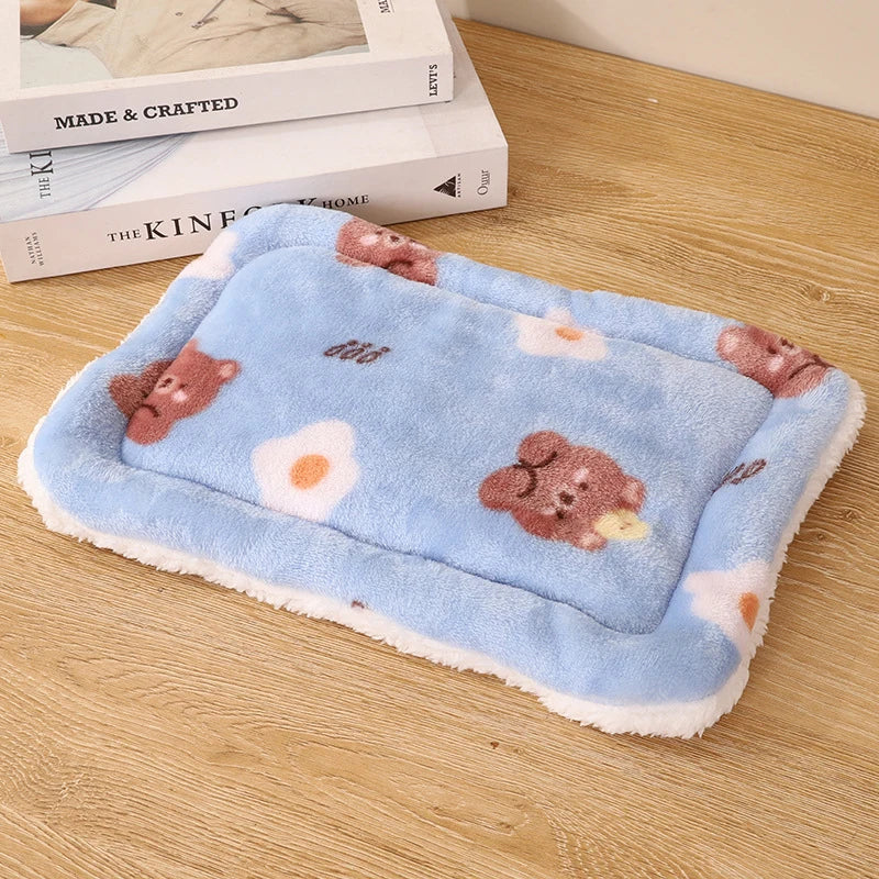 Soft Cat Bed Mats Short Plush Pet Sleeping Bed Mats for Cats Small Dogs Rabbit Pet Pad Blanket Warm Cushion Cat Accessories [PET]