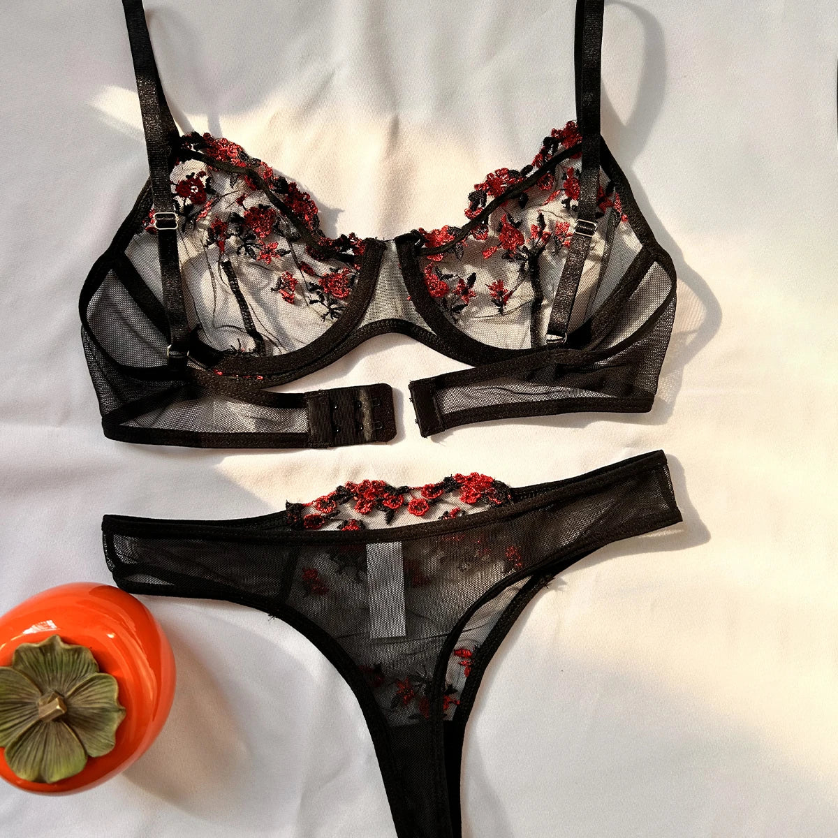 Sexy Lingerie Fancy Lace Eroticу Set Woman 2 Pieces Transparent Women's Underwear Embroidery Erotic Beautiful Bra And Panty Sets [UND]