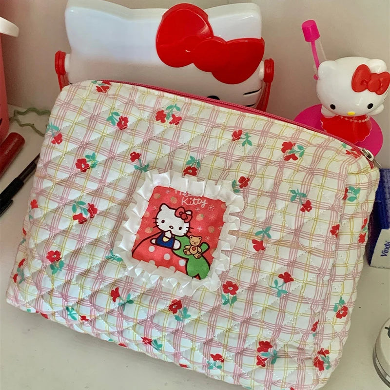 Hello Kitty Sanrio Cosmetic Bag Anime Kawaii Cartoon Beauty Travel Makeup Bag Toiletry Storage Bag Toys Girls Christmas Gifts [CSM]