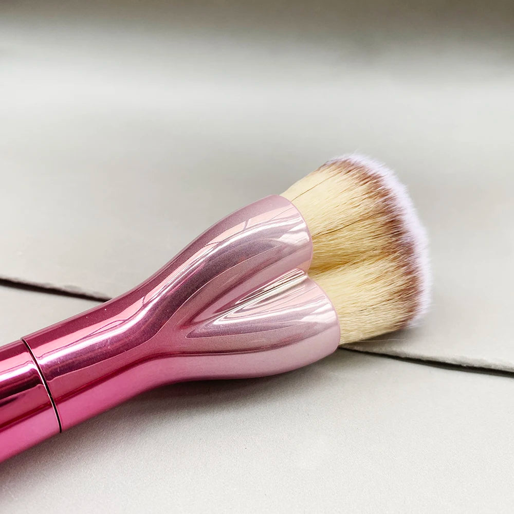 Love Beauty Fully Love is the Foundation Makeup Brush - Pink Heart-shaped Flawless Foundation Cream Cosmetics Beauty Tools [CSM]